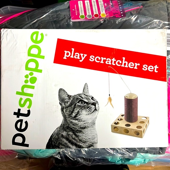 Cat Play Scratcher Set Post Pole String Feather Ball Maze - Picture 2 of 4